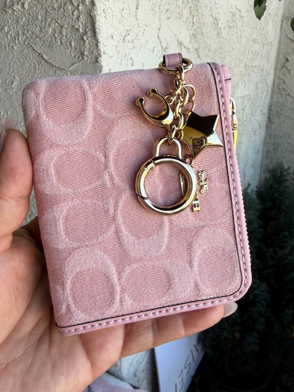 Coach Pink Signature Zip Card Case with Gold Star Charm - Picture 3 of 4